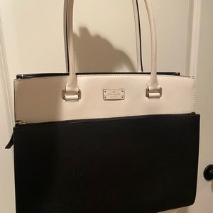 Kate Spade 

GROVE STREET MAEVE SHOULDER BAG